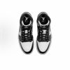 Off White Jordan 1: Authentic Limited Edition Sneakers - Streetwear Icon - Image 4