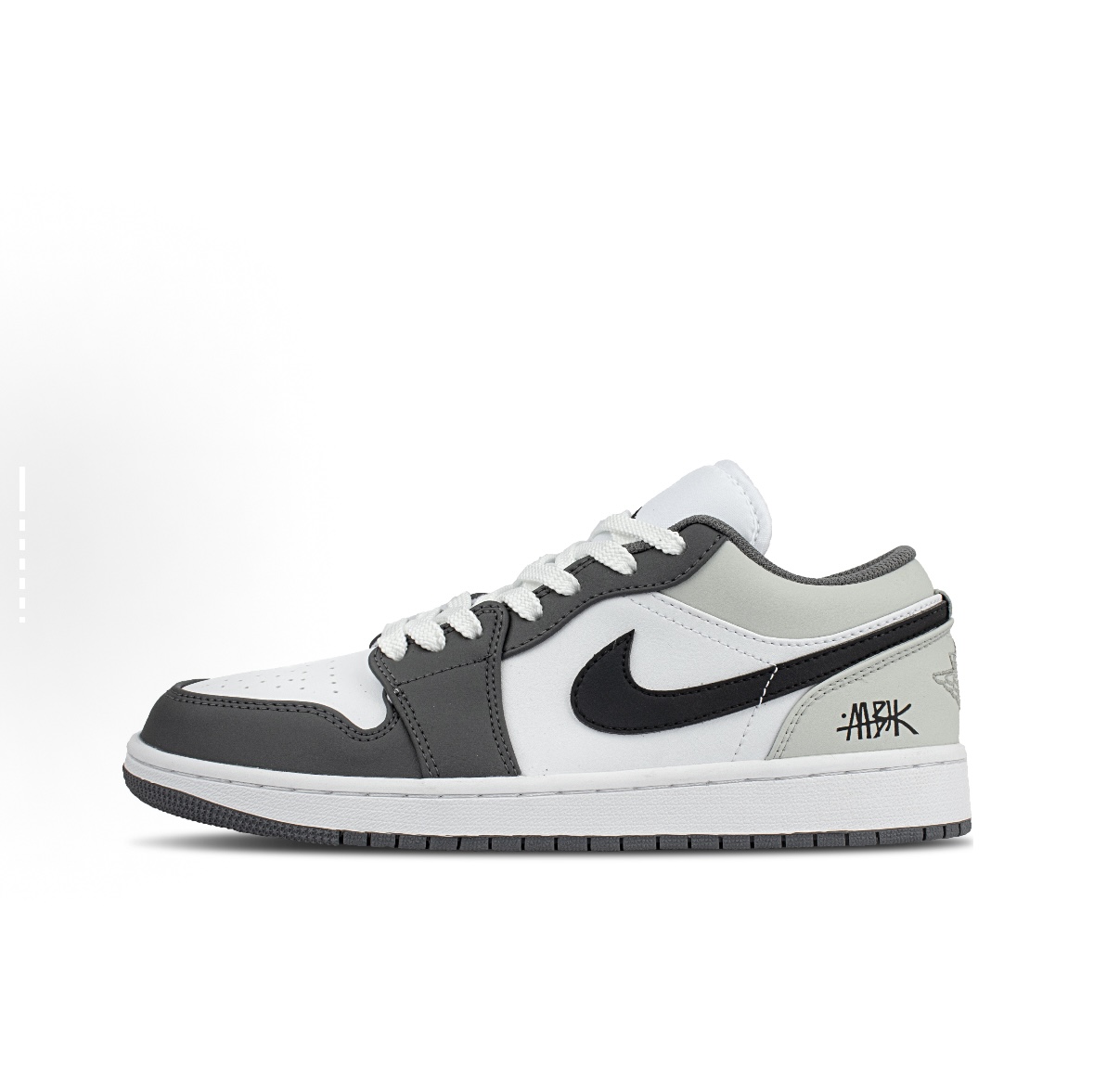 New Jordan 1 Low Neutral Grey - Iconic Leather Sneakers | Premium Smooth Touch | All-Day Comfort | Limited Stock Free Shipping + Dust Bag Gift
